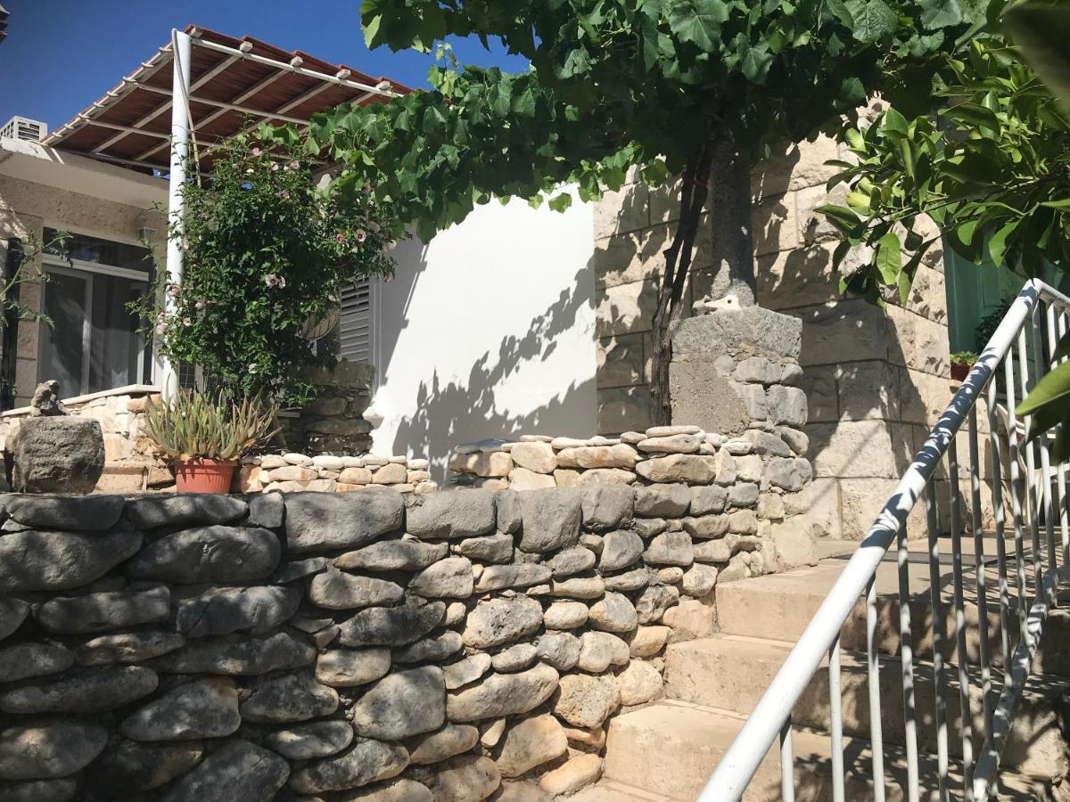 Apartman Flora'S Garden Apartment Korcula Town Exterior photo